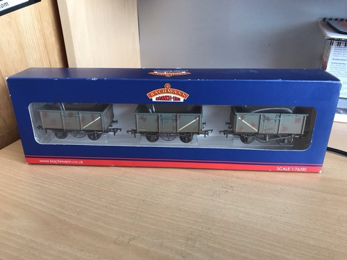 Bachmann 225v gauge - bachmann, oo