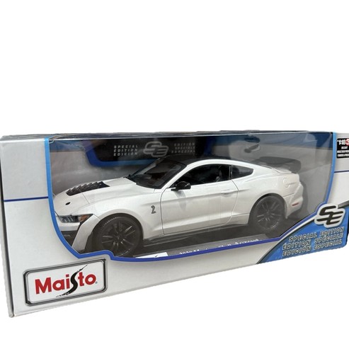 Maisto diecasts 2020 ford - 1/18,