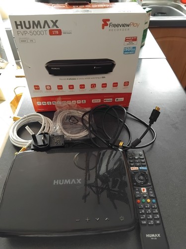 Humax fvp 5000t 1tb freeview - humax,