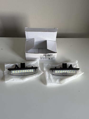 Lexus is200 led numberplate - lexus,
