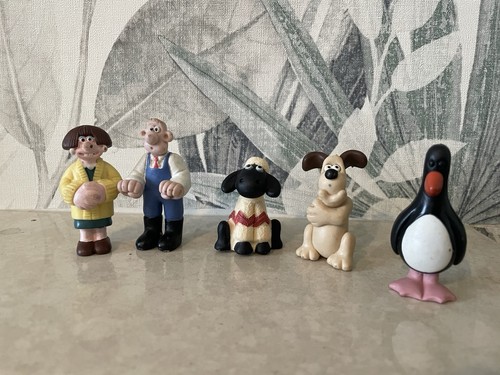 Wallace gromit figures - wallace,