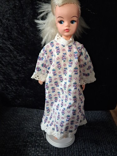 Vintage sindy sized nightgown - vintage,