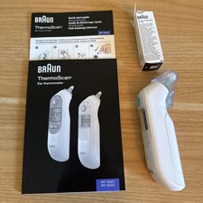 Braun ThermoScan IRT6020 Digital Ear Thermometer with 10 Hygiene Cap Covers