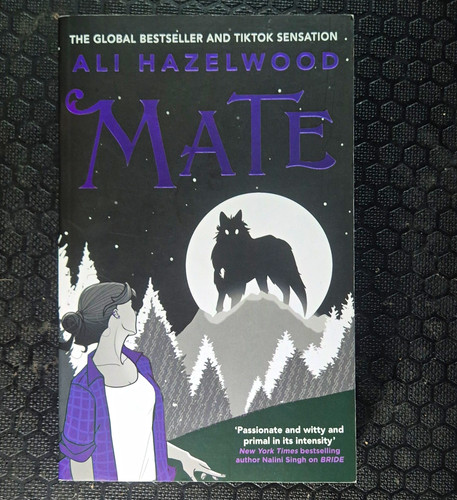 Ali hazelwood mate paperback - ali,