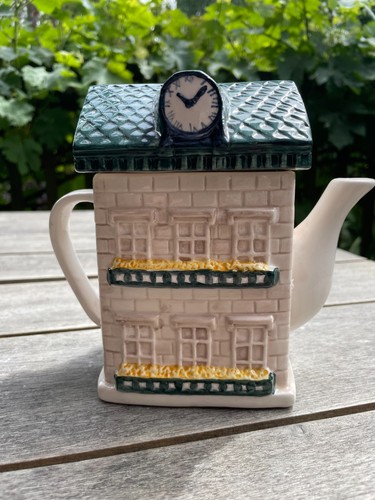 Vintage novelty village inn - vintage,