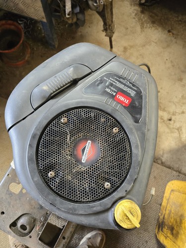 Briggs and stratton - and, 465cc