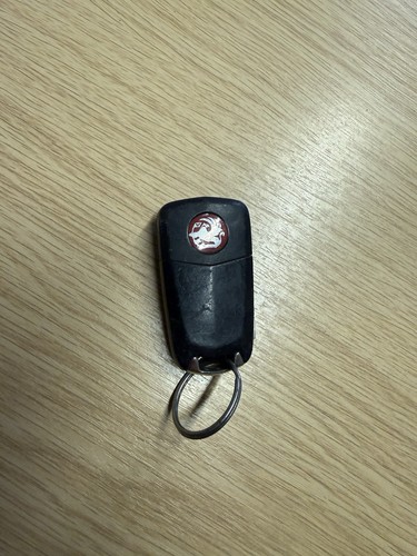 Vauxhall corsa astra car key - vauxhall,