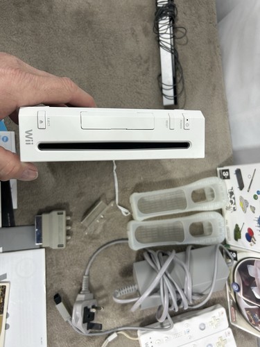 Nintendo wii white - white, console