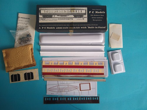 Models 4mm gauge plastic - oo,