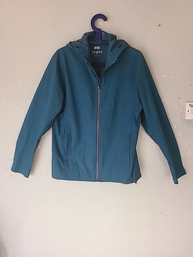 Uniqlo teal blue - uniqlo,