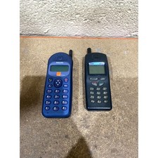 Lot 2 Philips Savvy DB & Siemens C25 Keypad Mobile Phone Black/Blue - For Parts