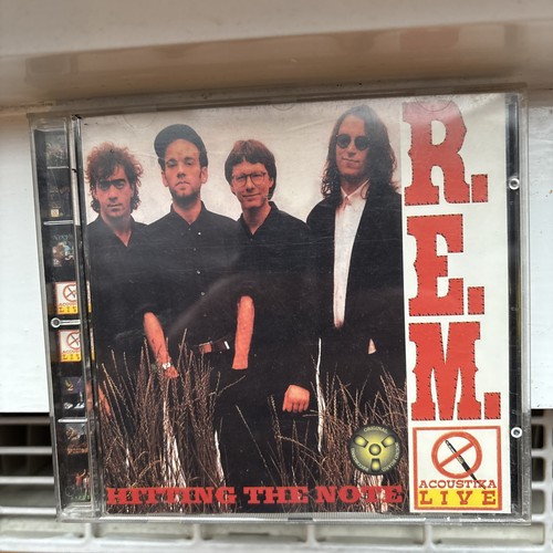 Rem hitting the - the, unplugged