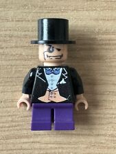 LEGO PENGUIN MINIFIGURE FROM BATMAN BATCAVE 7783 7885