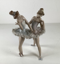 Lladro Fine Porcelain Figure Dress Rehearsal by Salvador Debón no. 5497