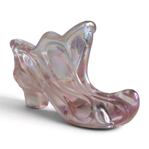 Fenton pink iridescent art - fenton,