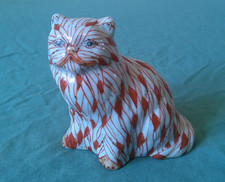 ORIENTAL STYLE CERAMIC CAT