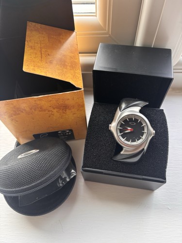 Oakley crush watch - 2.0,