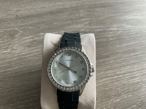 Ladies sekonda watch silver - watch,