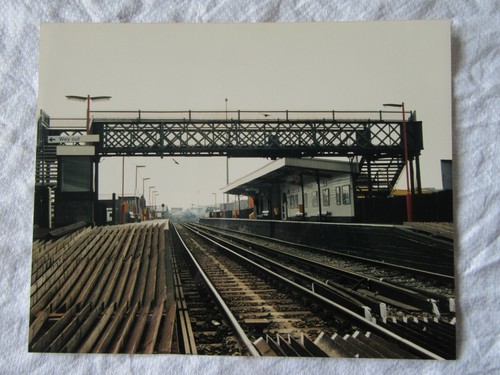 D019 newhaven town - d019, station