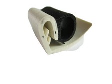 Door seal edge protection with