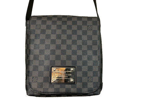 Louis vuitton inventeur paris - louis,