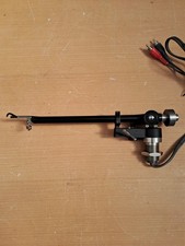 Rega RB300 tonearm with