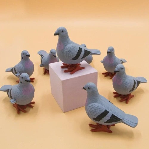 Cute jumping pigeon - pc,