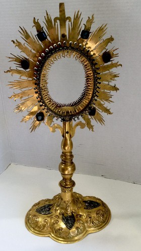 Antique monstrance reliquary - monstrance,