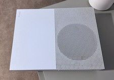 500GB Microsoft Xbox One S