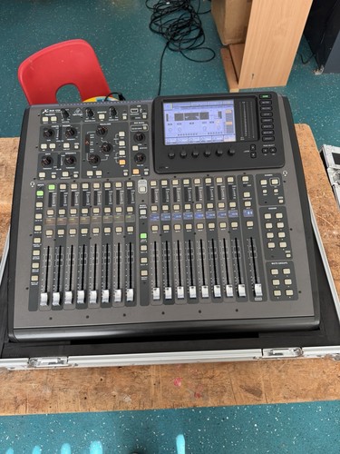 Beringer x32 compact digital - x32,