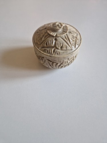 Vintage hand made trinket - made, box