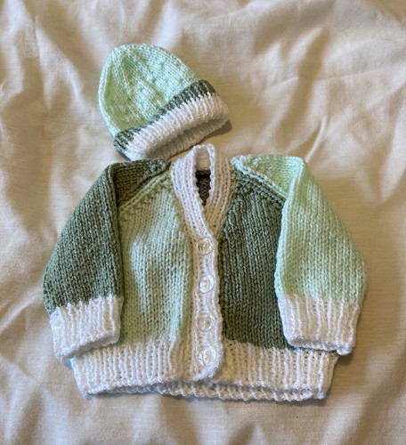 Newborn handknitted - newborn,