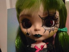 blythe doll - custom - dolls of nella 