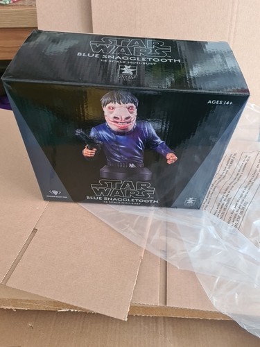 Gentle giant star wars - gentle,