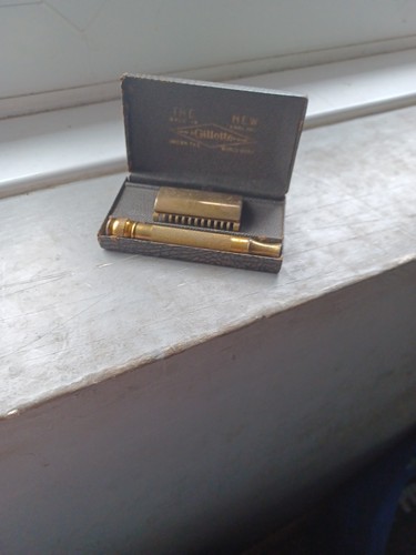 Gillette vintage razor - razor, in