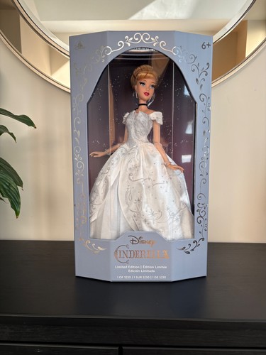 Disney limited edition 75th - limited,