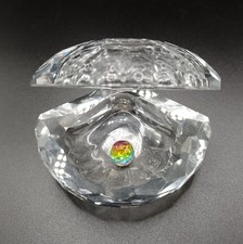 Cut-Glass Clam Shell Ornament