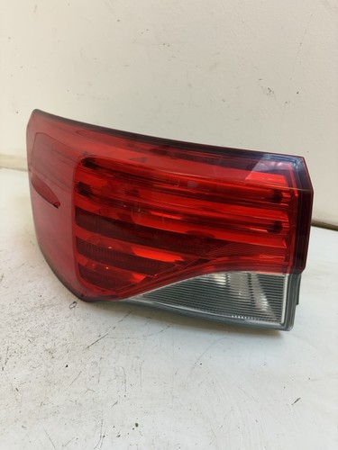 Passenger side rear light - side,