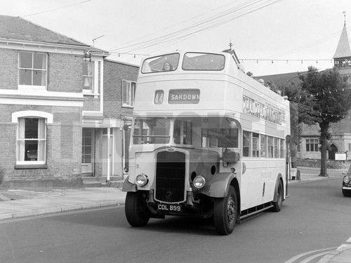 Large negative southern vectis - large,