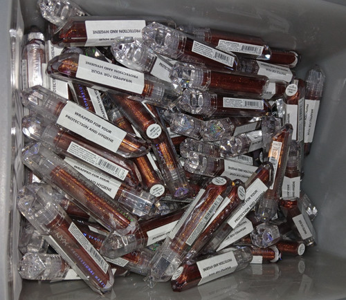 Nyx lipgloss shade left - x,