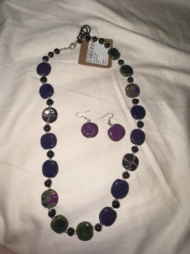 Kazuri hand crafted beaded - hand,