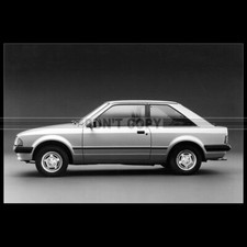 Photo A.032000 FORD ESCORT MK3
