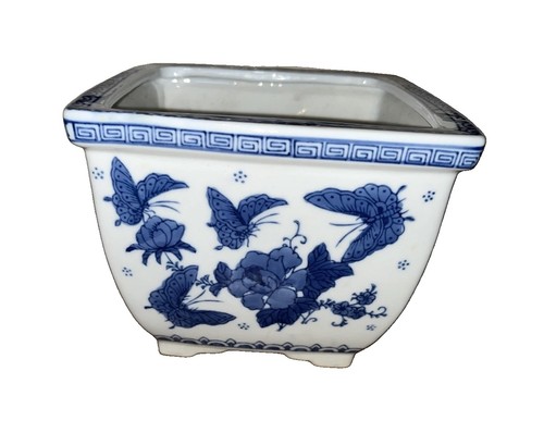 Vintage ceramic blue white - ceramic,