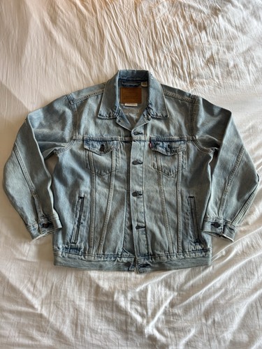 Levi men trucker - levi’s,