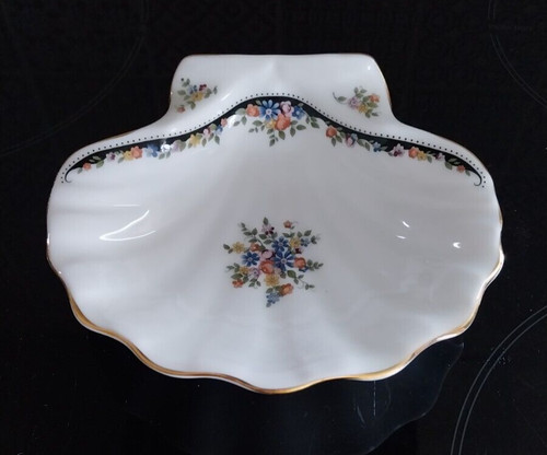 Wedgwood bone china - bone,