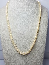MIKIMOTO Graduated Japanese Cultured Saltwater Akoya Pearl Necklace 118