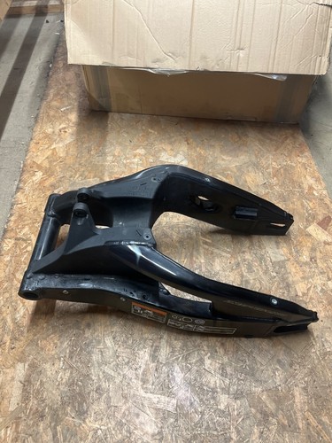 Honda cbr 1000 swing arm - cbr,