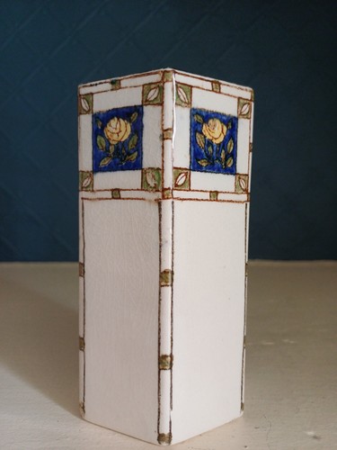 Antique hexagonal arts and - arts,