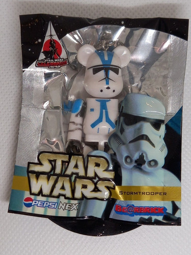 Stormtrooper wars bearbrick - stormtrooper,