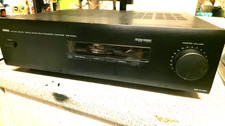 YAMAHA DSP -E1000 AMPLIFIER